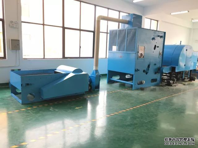 棉被生產(chǎn)線(xiàn)梳理工藝